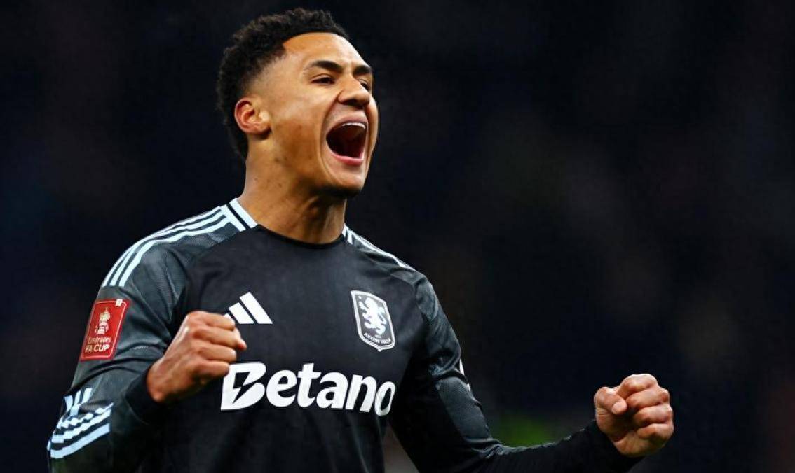 3-1横扫!欧战一夜太尴尬:西甲队全场0射正,维拉掀翻博洛尼亚,塞尔塔惨败,波尔图被逼平